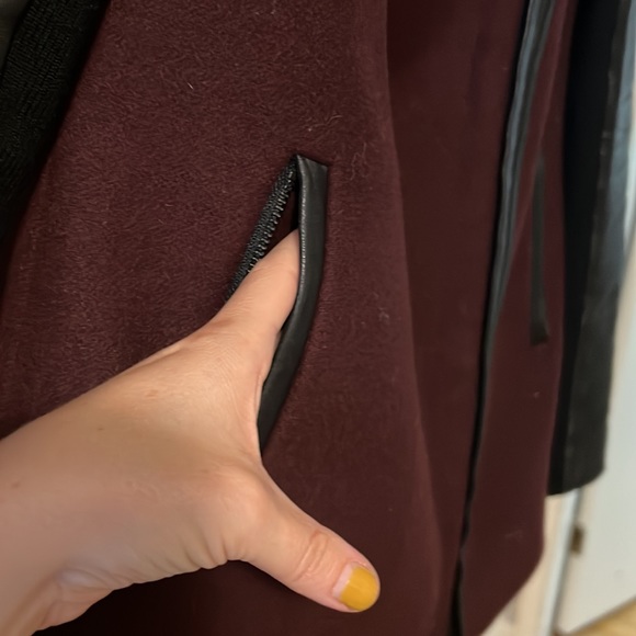 Mackage coat - Picture 3 of 7